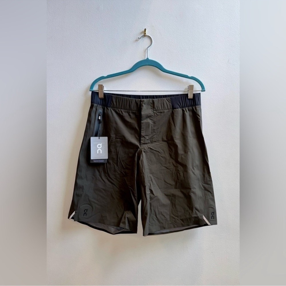 On Running Men's Shorts - Olive and Black
